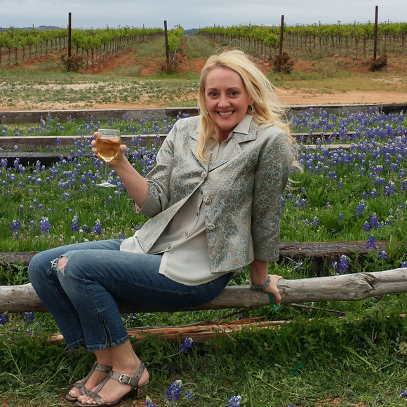 Meet your Posher, Tracey - Picture 1 of 1